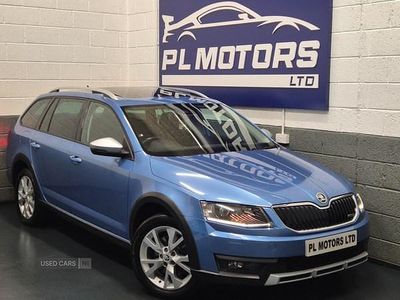 Used Skoda Octavia Scout 4x4 184 HP (135 kW) 2016 Blue Hatchback
