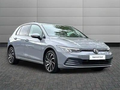 Used VW Golf VIII Life 108 HP (79 kW) 2022 Grey Hatchback