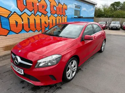 Used Mercedes A180 109 HP (80 kW) 2016 Red Hatchback