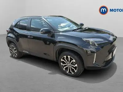 Used Toyota Yaris Cross Design 116 HP (85 kW) 2022 Black SUV