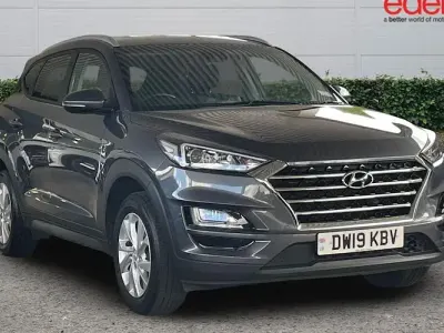 Used Hyundai Tucson SE 132 HP (97 kW) 2019 Grey SUV