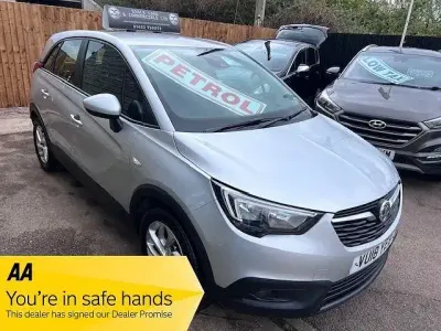 Used Vauxhall Crossland X 81 HP (59 kW) 2018 Silver SUV