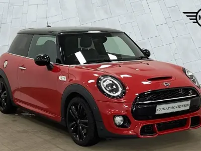 Used Mini Cooper S Hatch 189 HP (139 kW) 2019 Red Hatchback