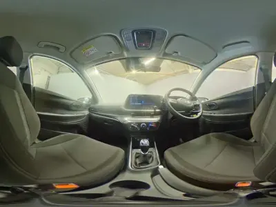 Używany Hyundai i20 Advanced 100 KM (73 kW) 2024 Żółty Hatchback
