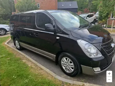 Used Hyundai I800 SE 167 HP (122 kW) 2017 Black MPV