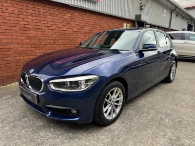 Usado BMW 116 2018 Azul Utilitario