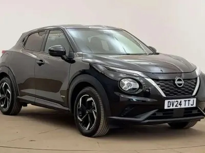 Gebraucht Nissan Juke N-Connecta 143 PS (105 kW) 2024 Schwarz SUV