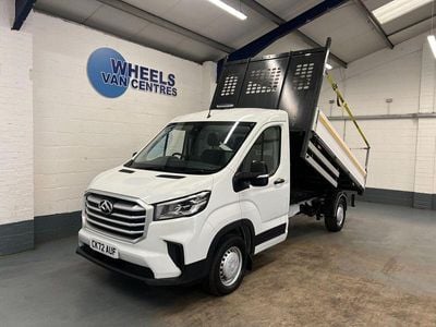 Maxus V90