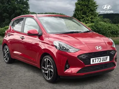 Usado Hyundai i10 Premium 83 HP (61 kW) 2024 Vermelho Citadino