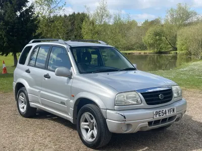 Usado Suzuki Grand Vitara 2004 Prateado Carrinha