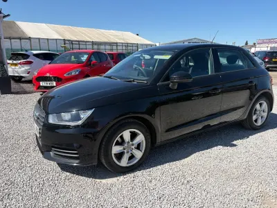 Usado Audi A1 Performance 116 HP (85 kW) 2015 Preto Citadino