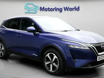 Używany Nissan Qashqai N-Connecta 190 KM (139 kW) 2023 Niebieski SUV
