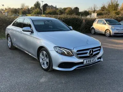 Usado Mercedes E220