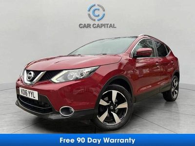 Used Nissan Qashqai N-Connecta 130 HP (95 kW) 2016 Red SUV