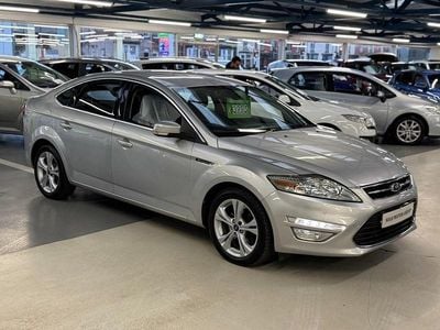 Used Ford Mondeo Titanium 163 HP (119 kW) 2012 Silver Hatchback