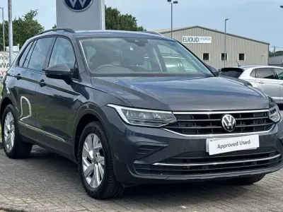 Used VW Tiguan Life 150 HP (110 kW) 2022 Grey SUV