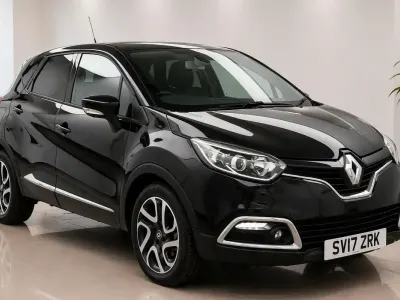 Used Renault Captur Dynamique 120 HP (88 kW) 2017 Black SUV