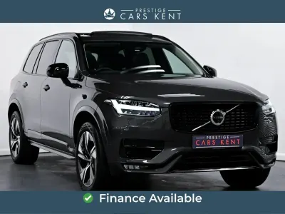 Begagnad Volvo XC90 Plus 250 HK (183 kW) 2024 Grå SUV