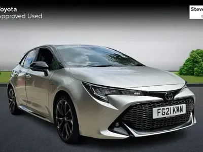 Used Toyota Corolla Sport 184 HP (135 kW) 2021 Silver Hatchback