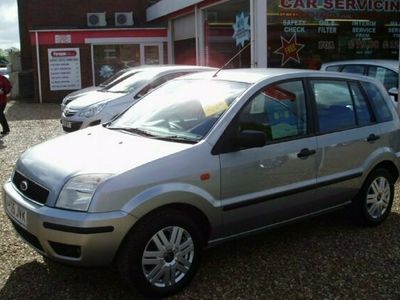 Used Ford Fusion 2005 Estate