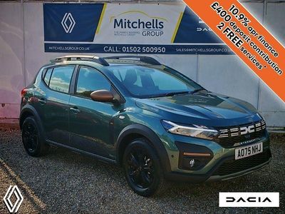 Green New 2025 Dacia Sandero Extreme Hatchback | £17,995 (Fair price)