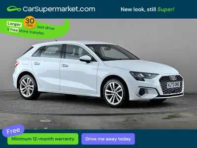 Begagnad Audi A3 Sport 150 HK (110 kW) 2023 Vit Sedan