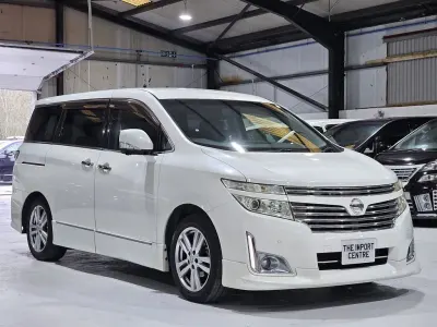 Usado Nissan Elgrand