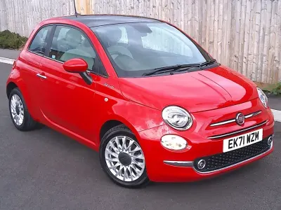 Używany Fiat 500 Dolcevita 70 KM (51 kW) 2021 Czerwony Hatchback