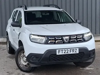 Used Dacia Duster Essentiel 90 HP (66 kW) 2022 White SUV