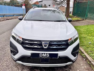 Used Dacia Sandero Essentiel 2022 White Hatchback