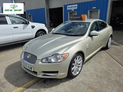 Used Jaguar XF Premium Luxury 300 HP (220 kW) 2008 Gold Sedan