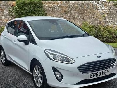 Used Ford Fiesta Zetec 85 HP (62 kW) 2019 White Hatchback