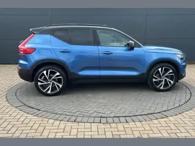 Used Volvo XC40 R-Design Pro 258 HP (189 kW) 2020 Blue SUV