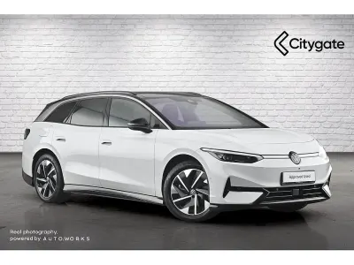 Used VW ID.7 Pro 210 kW (286 HP) 2025 White Estate