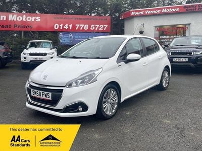 White Used 2018 Peugeot 208 Signature Sky Hatchback | £6,995 (Fair price)