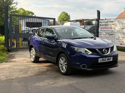 Używany Nissan Qashqai Acenta Premium 115 KM (84 kW) 2015 Niebieski SUV