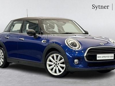 Used Mini Cooper Classic 134 HP (98 kW) 2018 Blue Hatchback