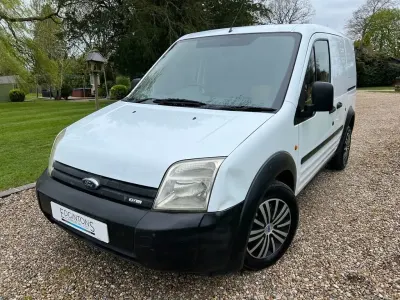 Używany Ford Transit Connect 89 KM (65 kW) 2006 Biały Minivan
