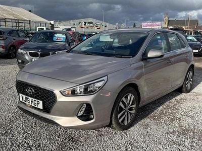 Beige Used 2018 Hyundai i30 SE Hatchback | £8,050 (Good price)