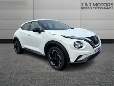 Used Nissan Juke N-Connecta 114 HP (83 kW) 2022 White SUV