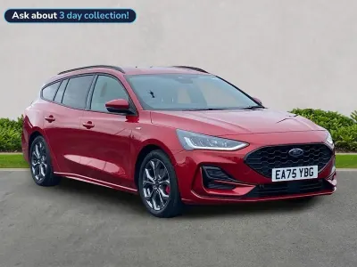 New Ford Focus ST-Line 155 HP (114 kW) 2025 Red Estate