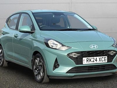 Used Hyundai i10 Advanced 84 HP (61 kW) 2023 Green Hatchback