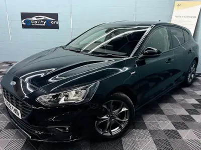 Used Ford Focus ST-Line 125 HP (91 kW) 2019 Black Hatchback