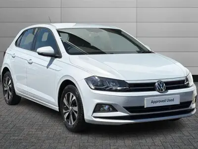 Used VW Polo SE 95 HP (69 kW) 2019 White silver Hatchback