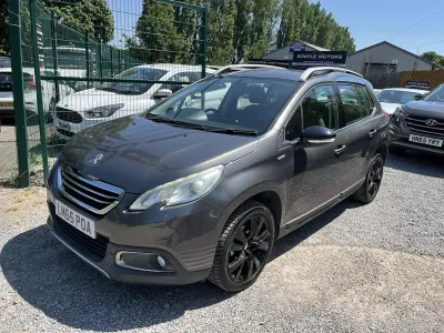 Used Peugeot 2008 100 HP (73 kW) 2015 Grey SUV