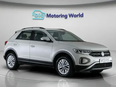Begagnad VW T-Roc S 148 HK (108 kW) 2023 Grå SUV