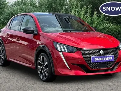 Used Peugeot 208 GT 102 HP (75 kW) 2022 Red Hatchback