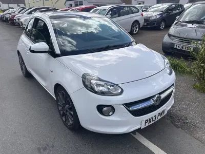 Used Vauxhall Adam Glam 70 HP (51 kW) 2013 White Hatchback