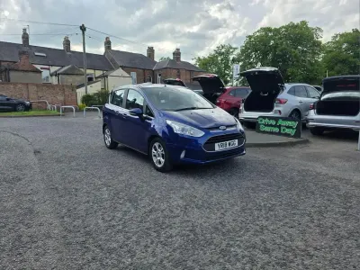 Used Ford B-MAX Zetec 88 HP (64 kW) 2018 Blue MPV