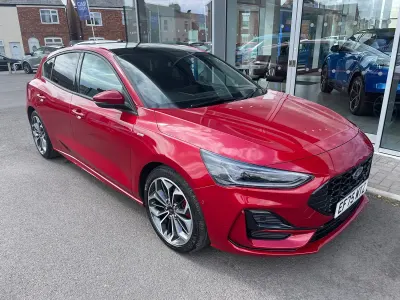 Used Ford Focus ST-Line X 2026 Red Hatchback